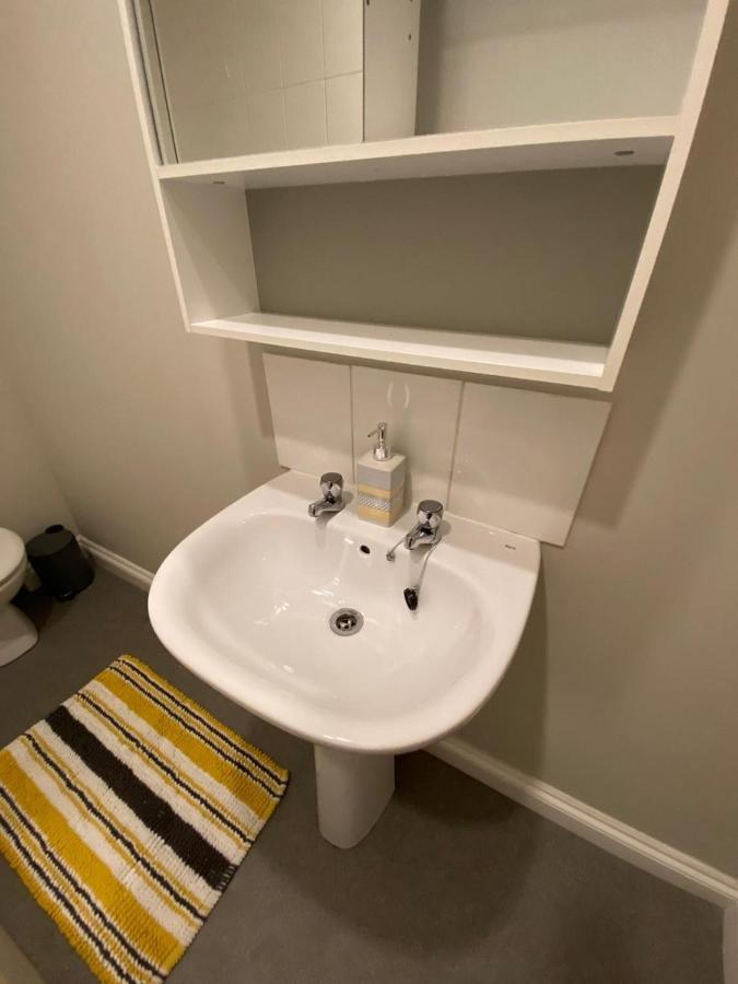 Crofton House Garden Apartment Ryde  Kültér fotó